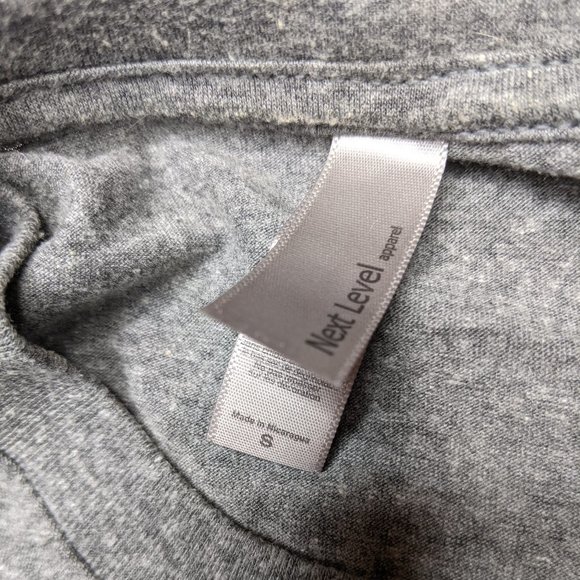 I Just Want to Read Books (S) Next Level Apparel - Picture 4 of 4